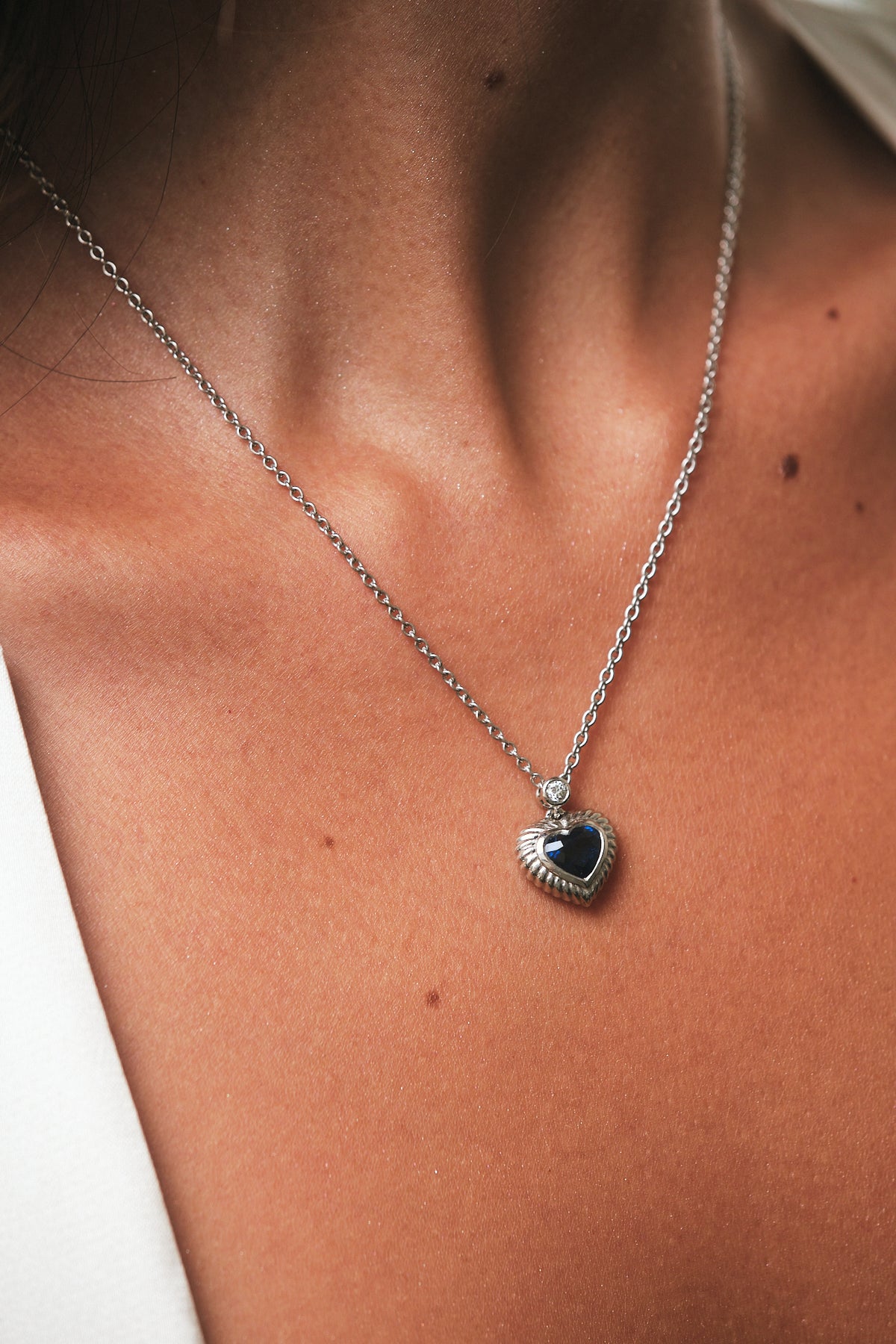 Platinum Sapphire Heart ‘Torsion’ Necklace