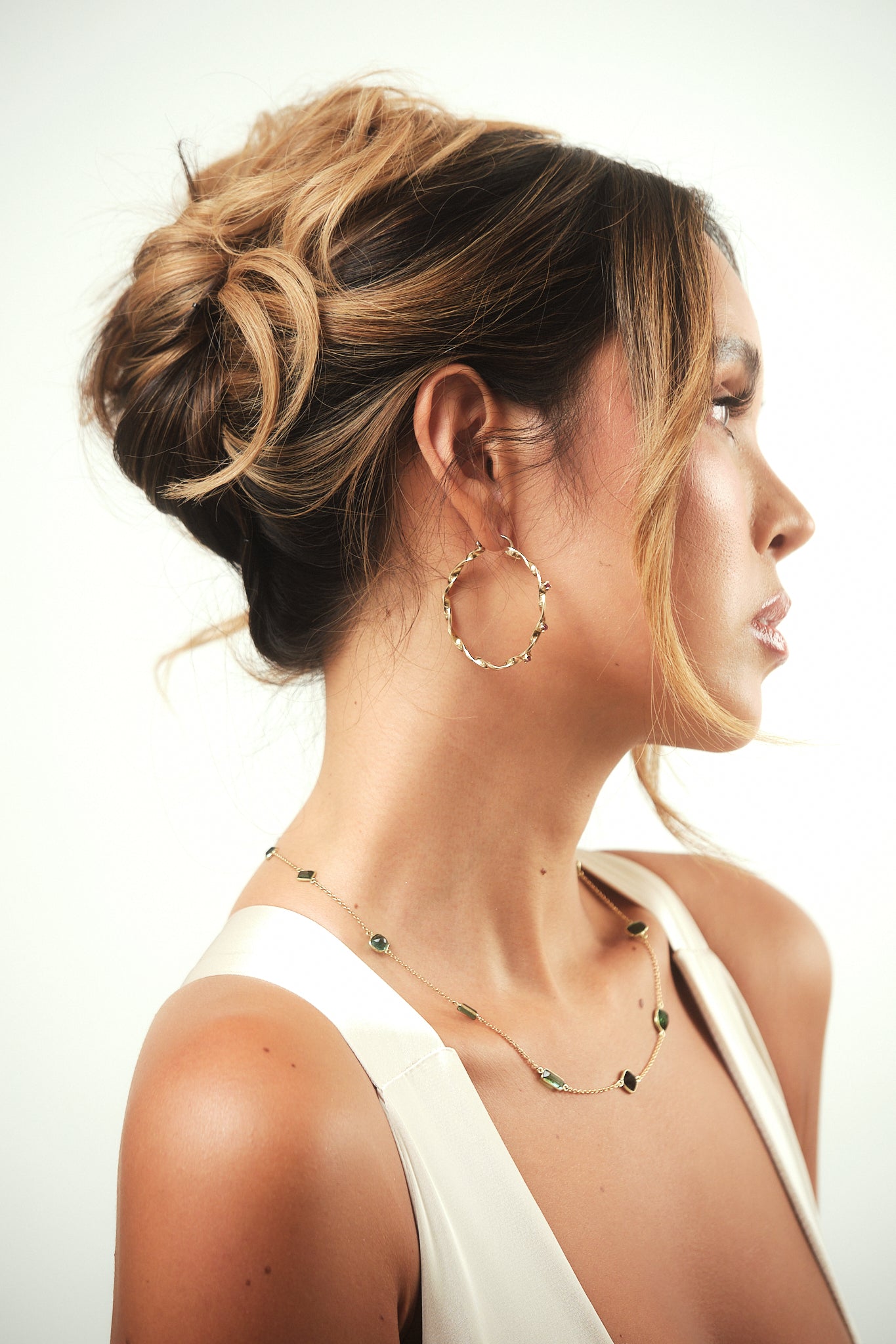 18ct Yellow Gold ‘Torsion’ Hoops